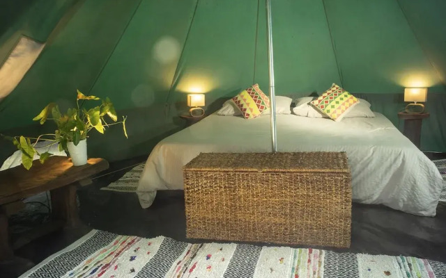 One Santuario Natural