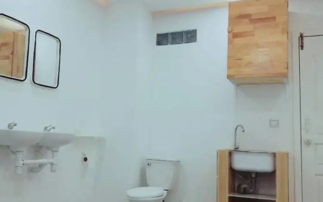Cat's Hostel