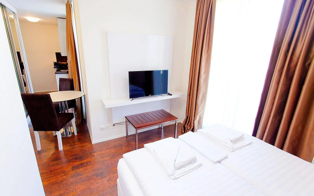 Suite Apartments by Livingdowntown