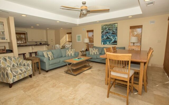 Captain Jax 5 Bedrooms 3 Bathrooms Home