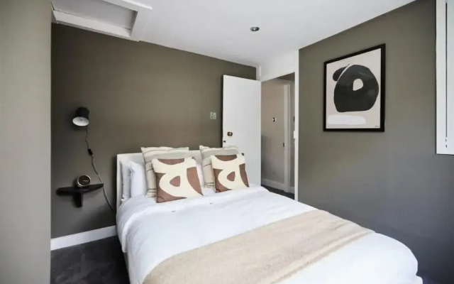 The Elmbridge Getaway - Glamorous 2bdr With Garden