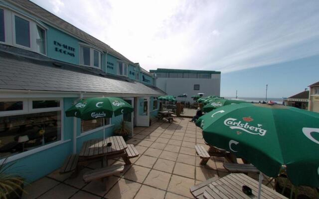 The Waterfront Inn