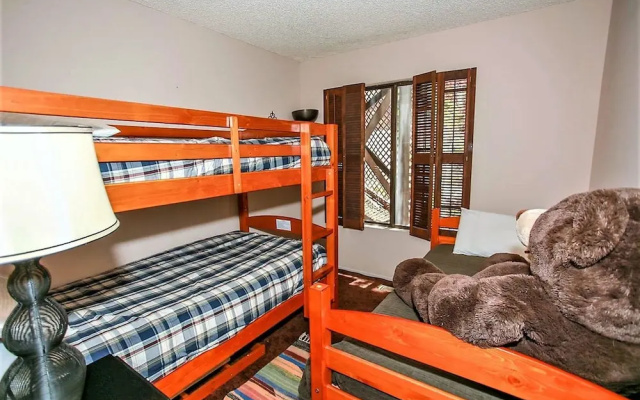 Crazy Bear Lookout-1778 by Big Bear Vacations