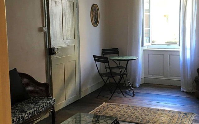 La Maison sur La Rivière