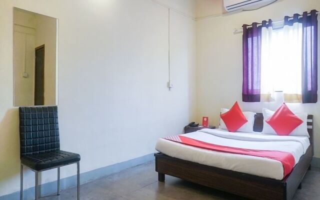 OYO 9910 Sambram Inn