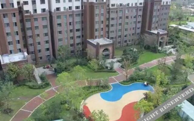 Love Apartment (Harbin Sunac Paradise Branch)