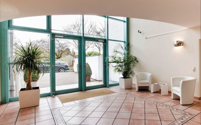 Parkside Apartment House