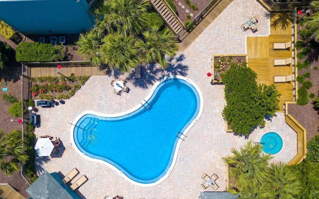 St. Augustine's Oceanfront Oasis: Hibiscus F102