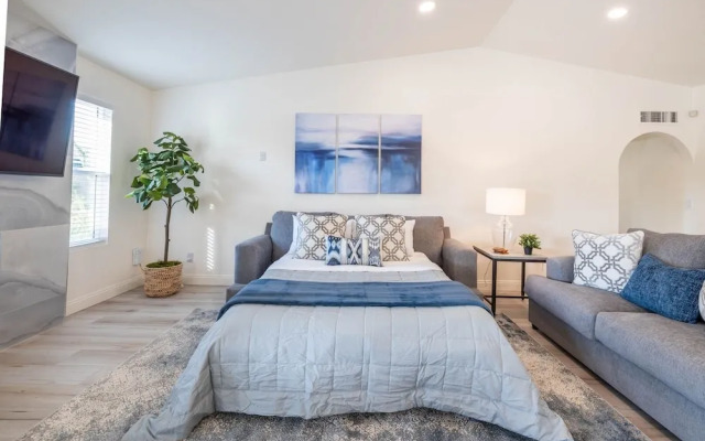 Scottsdale Sahuaro 4 Bedroom Home by RedAwning