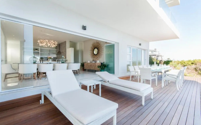 Leisure and Golf Retreat Villa Pinnacle Point