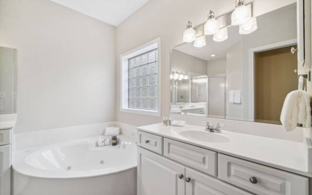 Destiny East - Villa Ciao Bella