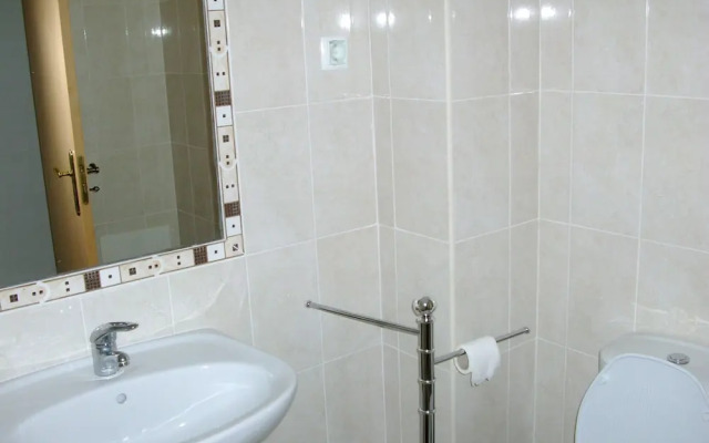 Inviting 2-bed Apartment in Albufeira