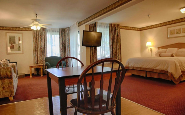 Friday Harbor Suites