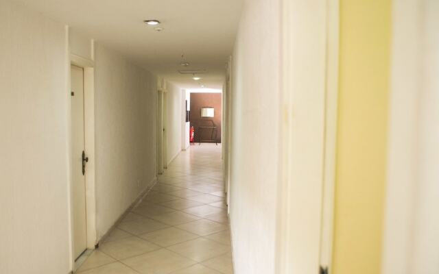 Stratus Vila Hotel