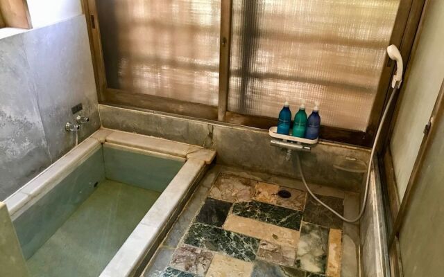 Atami Onsen Guesthouse Nagomi