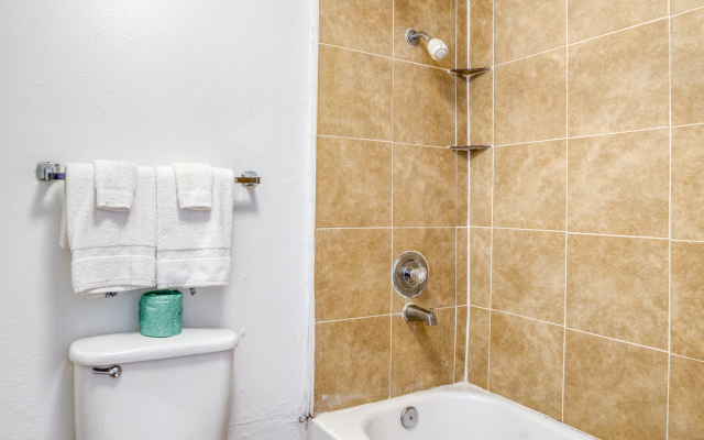 OYO Hotel San Antonio Lackland Air Force Base West