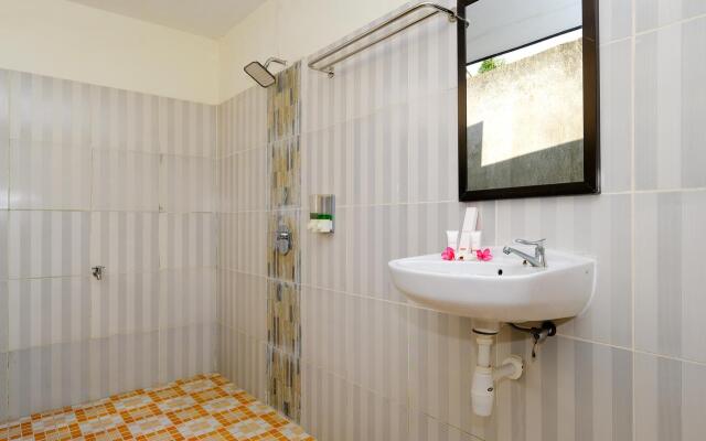 Oyo 1659 Sengkunyit Bukit Hotel