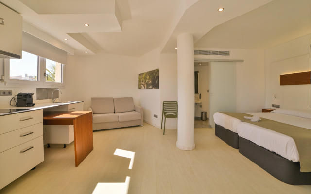 Apartamentos Azul Playa