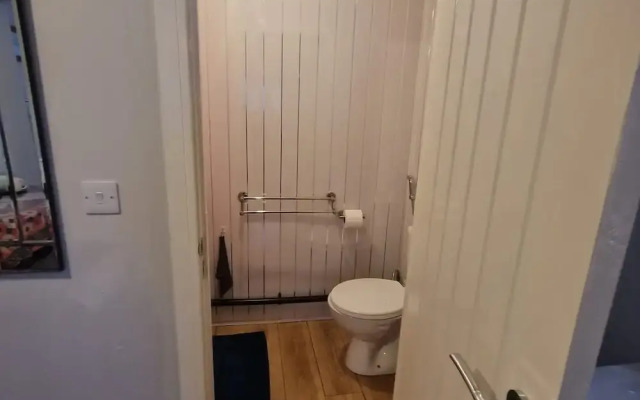 Studio/lickey Hills/near Attractions/garden/petok