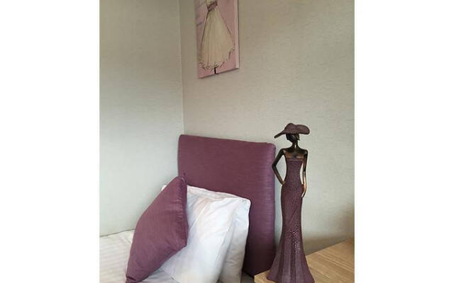 Adelphi Guest House