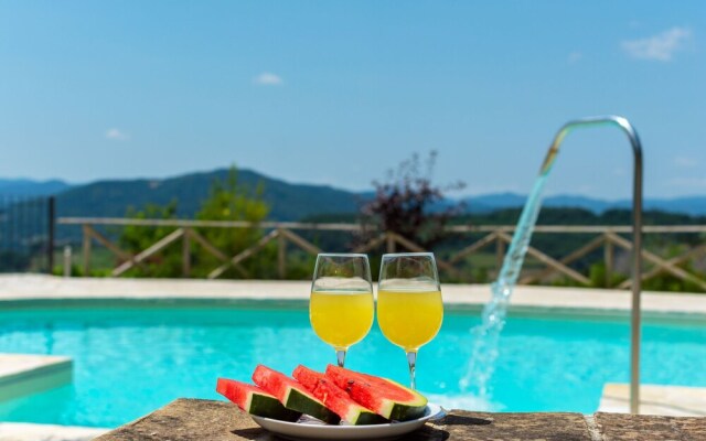 Charismatic Holiday Home in Montone With Private Pool