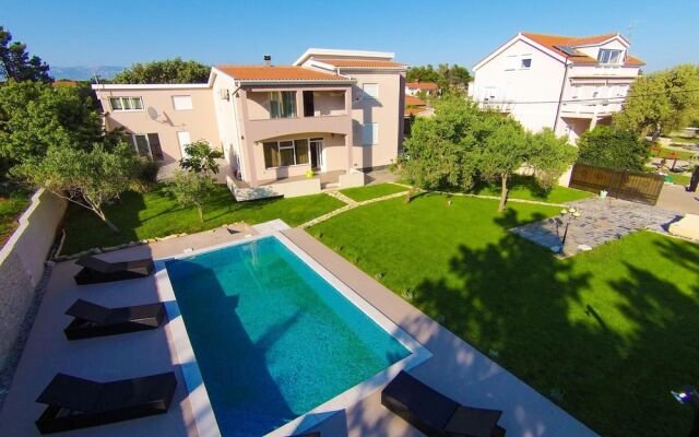 Villa Fresia Zadarvillas