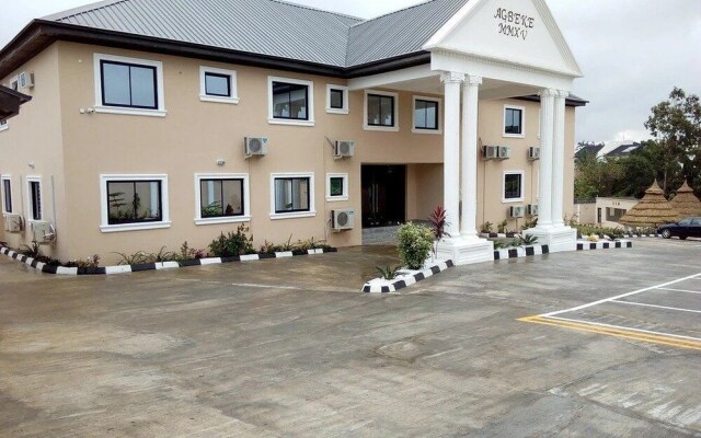 Royal Resorts Ibadan