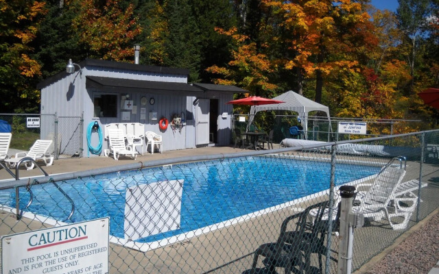 Lakeview Motel