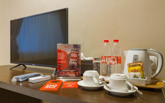 Dipatiukur Guesthouse By RedDoorz