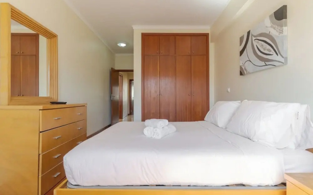 Ivana Apartment by HR Madeira