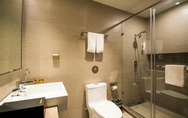 Home Inn Plus Shanghai Kongjiang Road Jiangpu Road Metro Station