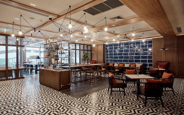 Montien Hotel Surawong Bangkok