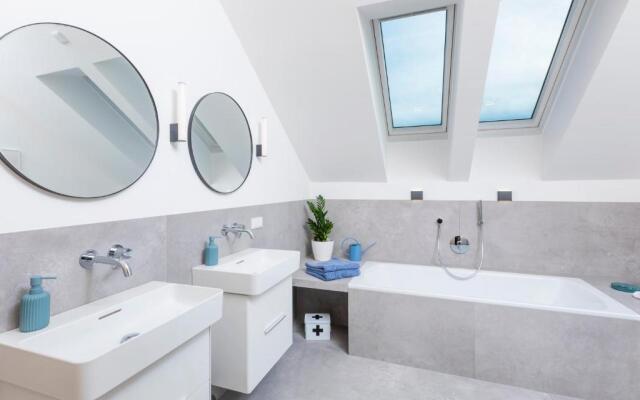 HIMMELBLAU - Design Apartment am Mondsee