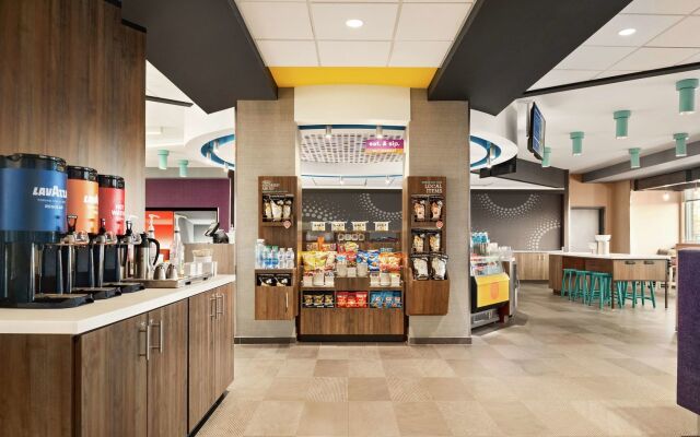 Tru By Hilton Milwaukee Brookfield