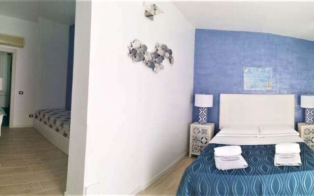 Residence Blue Marine