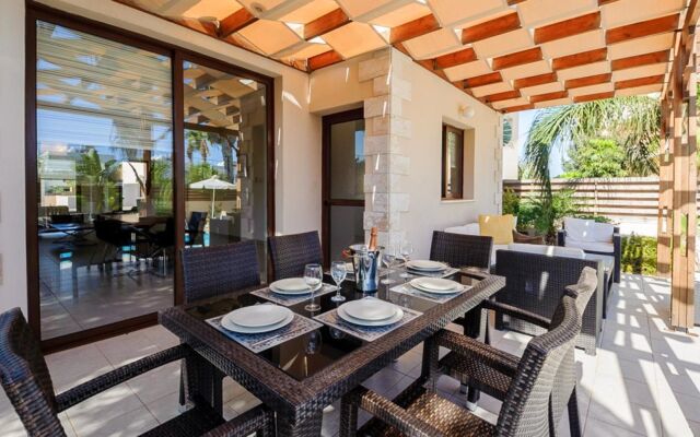 Oceanview Luxury Villa 183