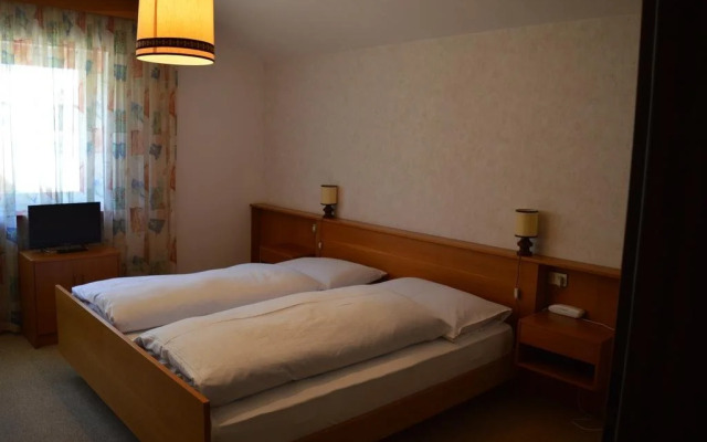 Hotel Hillebrand