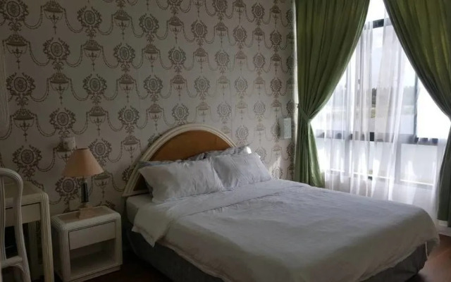 Ideal Mahkota Apartment