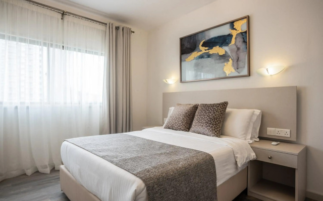 Yaya Hotel and Apartments