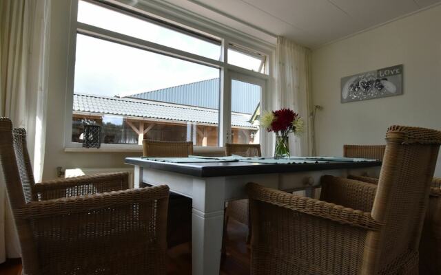 Attractive Holiday Home in Blokzijl Overijssel With Garden