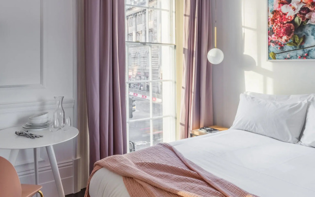 The Moorgate by Cove