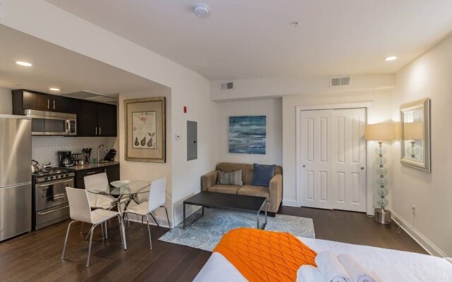 115 S 21st - 402