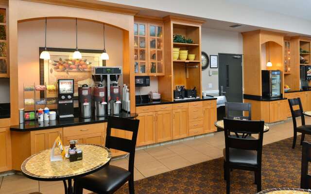 Comfort Suites Airport Tukwila Seattle