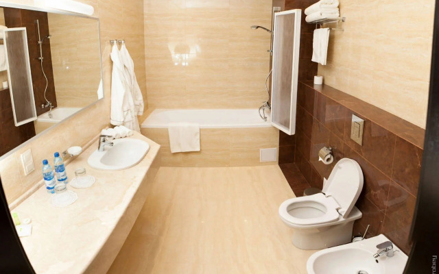 Kiroff Hotel