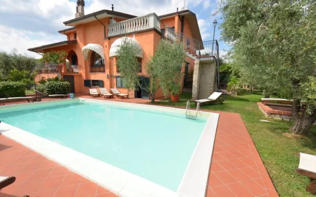 Ai Quattro Fiori Erica