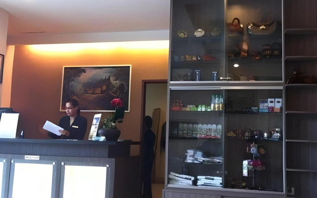 Ion Hotel