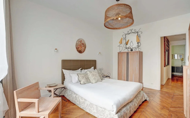 Charming Apartment - 4BR -10p- Madeleine