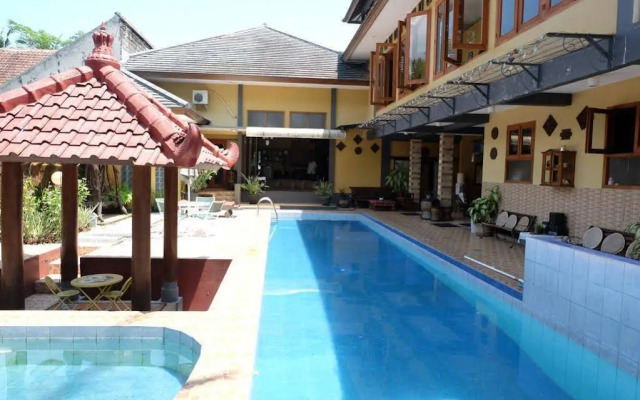 Villa Alifa