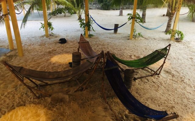 Ocean Beach Bungalows & Hostel