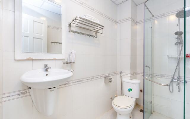 White Diamond PN Hotel